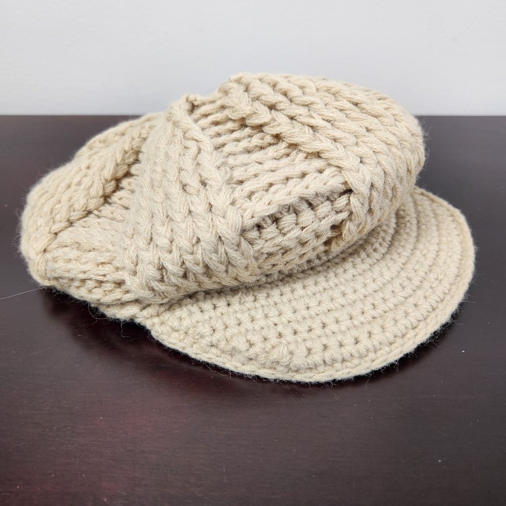 PATRICIA UNDERWOOD wool knit newsboy cap
